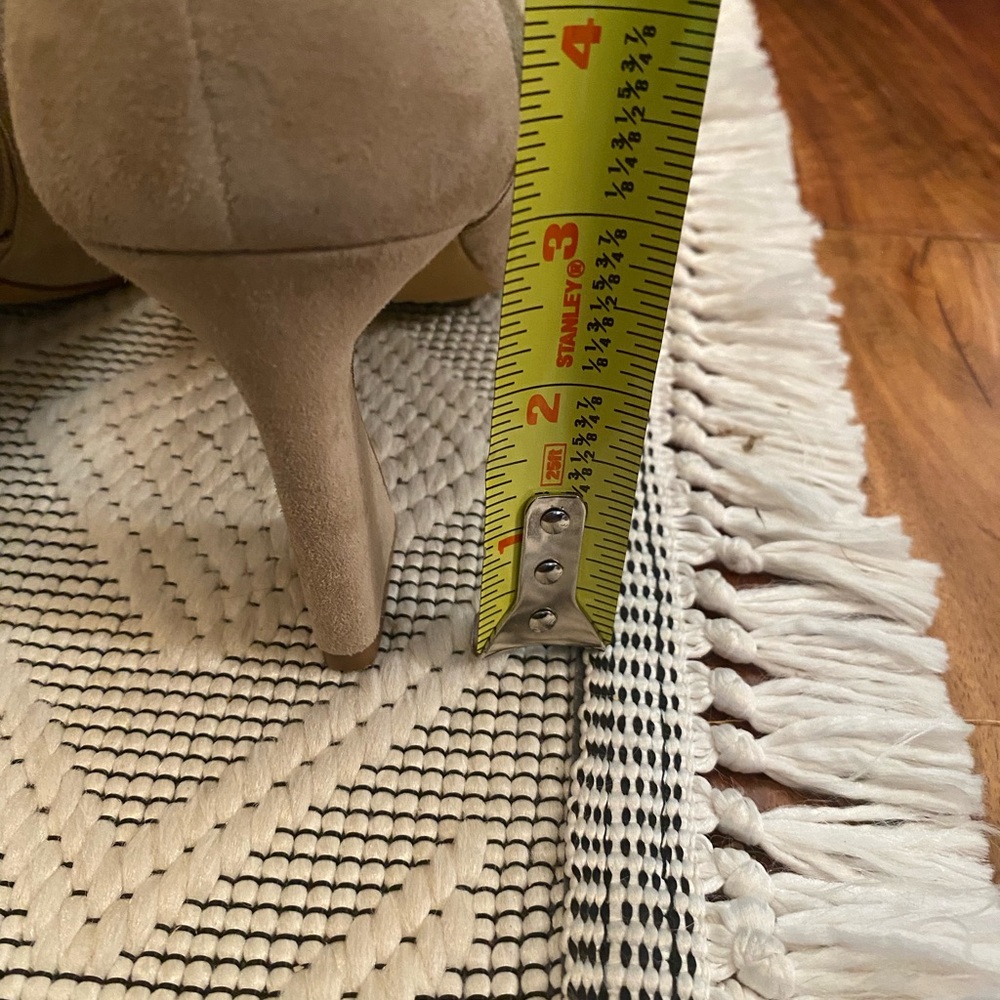 Vince Camuto Elegant Tan Suede Ankle Boots - Picture 8 of 9